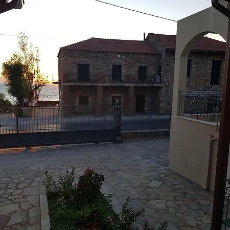 Mezonetes Elena